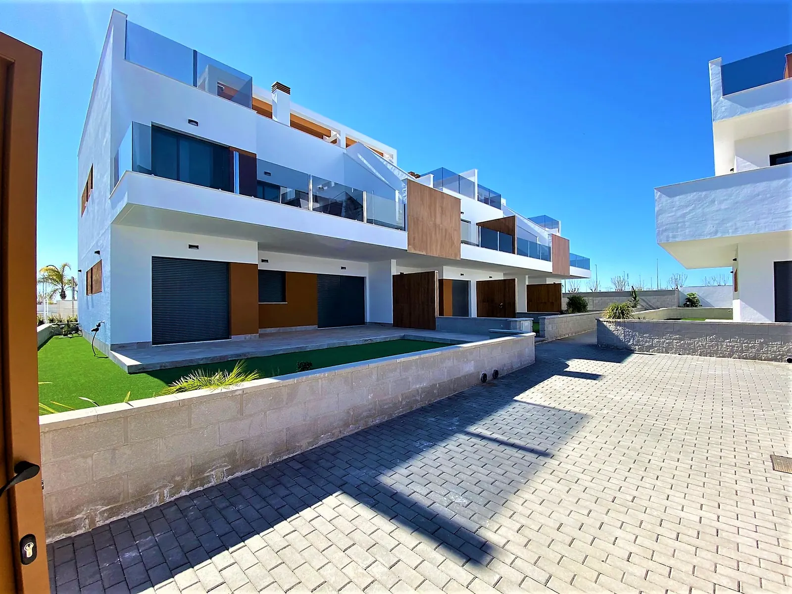 Apartment in Pilar de la Horadada — LVC-100189, photo 2