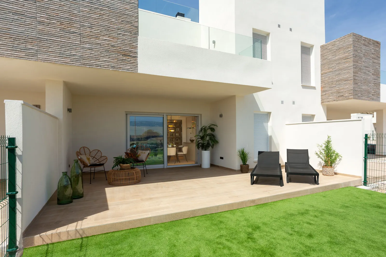 Townhouse in Algorfa — LVC-100205, photo 2